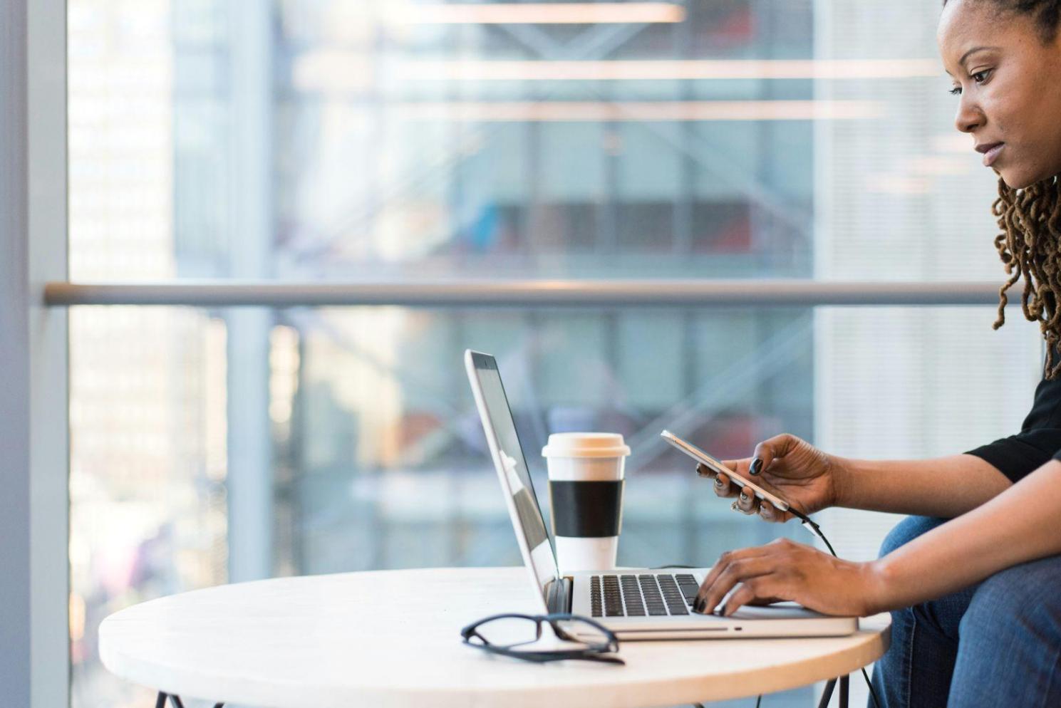 Material educativo y recursos del programa de finanzas personales